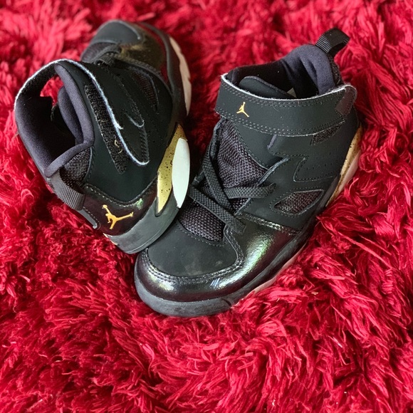 high top all black jordans